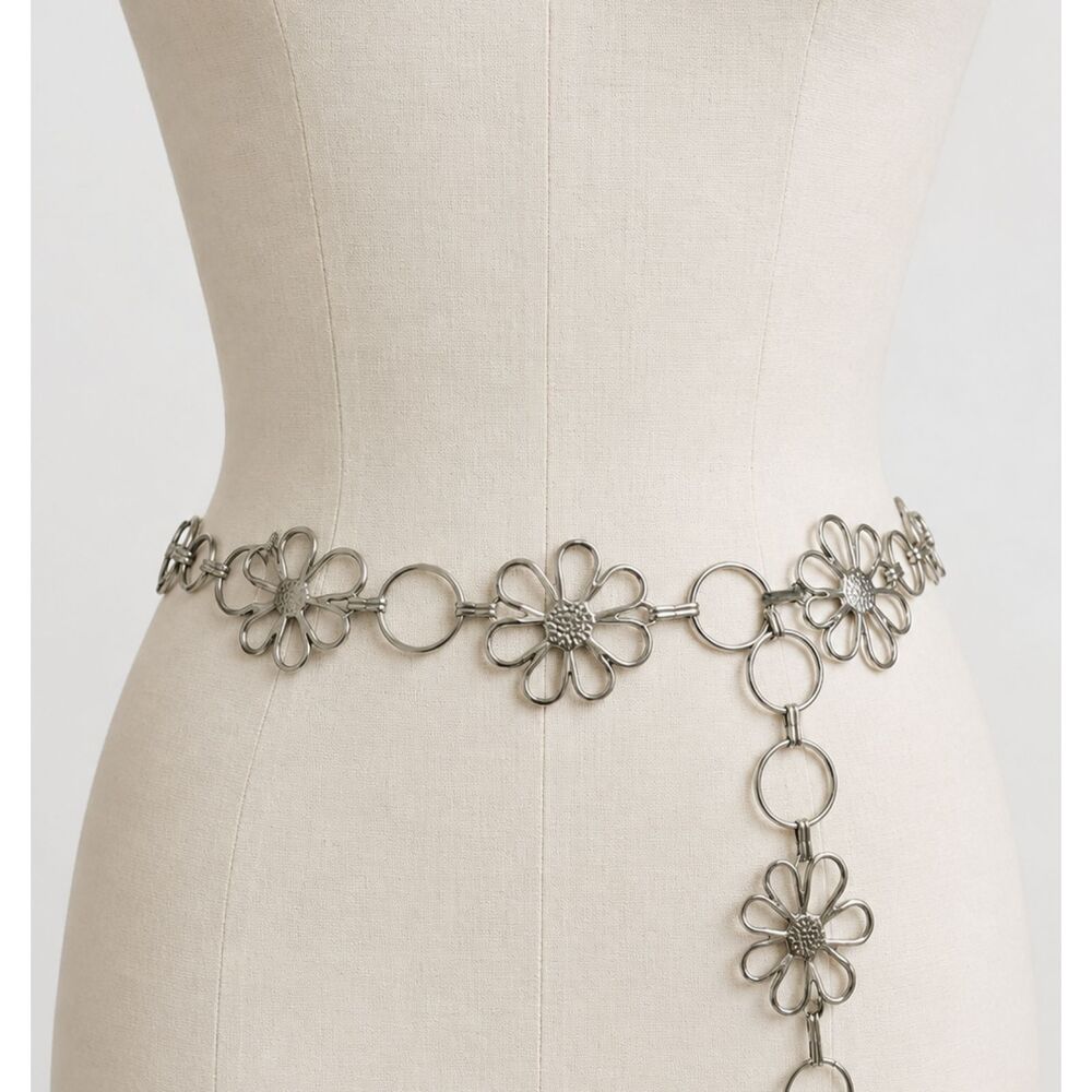 1990's Flower Chain Belt
